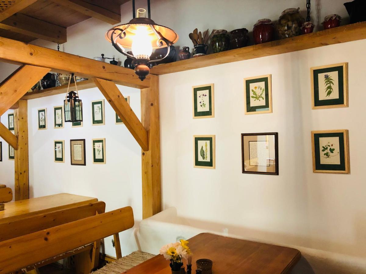 Maria Penzion & Restaurant Trenčín Exterior foto